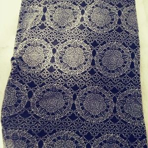 LulaRoe TC Black Leggingsw/ White Medallion Design